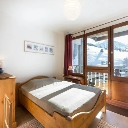Ours Blanc 2 La Clusaz